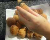 Foto del paso 6 de la receta: Buñuelos de yogur con crema de chocolate