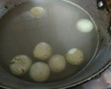 A picture of step 6 of Paan gulkand rasgulle.