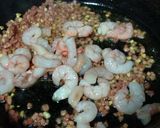 Foto del paso 3 de la receta Salteado de lombarda, jamón y gambas