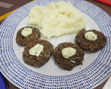 Foto del paso 6 de la receta: Medalloncitos de lentejas