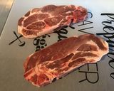 Une image de l'étape 2 de Cotes de porc crème et pruneaux.