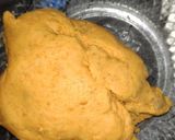 Foto langkah ke 3 dari resep Bola Bola ubi isi Lotus & Ovomaltine.