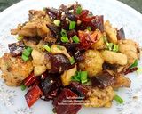 รูปขั้นตอนการทำที่ 4 ของ La Zi Ji (ไก่ฉงชิ่ง-ไก่คั่วพริกแห้ง)