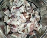 Foto langkah ke 1 dari resep Cumi hitam pedas.
