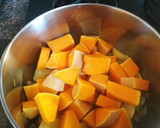 Foto del paso 3 de la receta: Crema de calabaza
