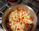 A picture of step 2 of Asian style Light lunch soup.