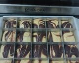 Foto langkah ke 6 dari resep Fudge Brownies Cheese Tower.