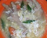 Foto langkah ke 9 dari resep Sup Ceker Telur / MPASI Liwa 15 Bulan.