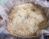 Hình bước làm 2 của món Xôi mặn thập cẩm