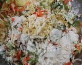 A picture of step 5 of Maggi pakoras.