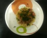 A picture of step 4 of Masala papad.