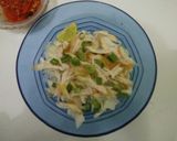 Foto langkah ke 4 dari resep Soto Ceker Kuah Kuning.
