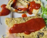 Foto del paso 13 de la receta: 174. Tortilla Rellena de Pavo y Queso con Tomate Frito