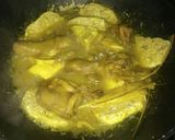 Foto langkah ke 4 dari resep Ungkeb ayam bumbu kuning.