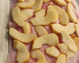 Foto del paso 3 de la receta: Hojaldre de jamón, queso y manzana