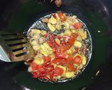 Foto langkah ke 3 dari resep Cah Kangkung Saus Tiram.
