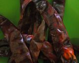 Foto langkah ke 1 dari resep Kikil Masak Cabe Kering.