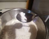 Foto del paso 1 de la receta: Tortillas de harina con aceite de cocina