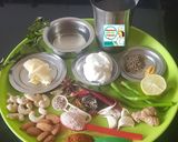 A picture of step 1 of Methi Matar Butter Masala Pulao.