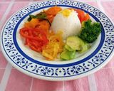 Foto del paso 6 de la receta: Ensalada caliente de vegetales, con timbal de arroz