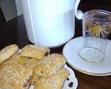 صورة لخطوة 7 من وصفة بسكويت بالتمر و الجلجلان 😋