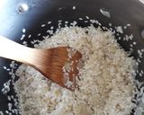 Foto del paso 3 de la receta: Risotto a la parmesana 😋