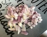 Une image de l'étape 4 de Navets raves primeurs « donuts » au bouillon de crevettes et oignon de roscoff.