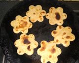 A picture of step 2 of Chatpata flower paratha.