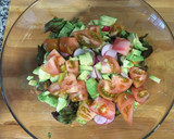 Foto del paso 7 de la receta: Pascualina con puré de papas y ensalada