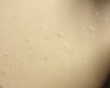 Foto del paso 3 de la receta: Bizcocho de leche de avena con chips de chocolate 🍪 sin lactosa