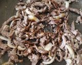 Foto langkah ke 3 dari resep Tumis Daging Sapi Kecap.