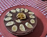 Pas rețetă Tort de budincă în 2 culori cu banane și blat de biscuiți 🍰🍌🍫 4 fotografie