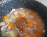 Foto langkah ke 5 dari resep Japanese Chicken Curry.