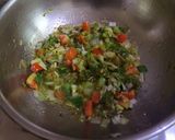 A picture of step 2 of Baigan bharta (in cooker).