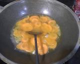 Foto langkah ke 2 dari resep Sayur wortel telor orak arik.