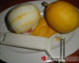 A picture of step 2 of Lemon spoon sweet.