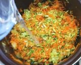 Sárgarépás cukkinifőzelék🥕🥒 recept fázis 2 fotója