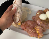 Foto del paso 2 de la receta: Pechuga de pollo 🐤 rellena en su salsa