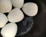 Foto langkah ke 1 dari resep Telur Puyuh kecap masak simple (sate telur puyuh angkringan).