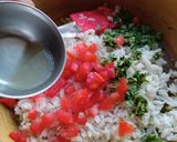 A picture of step 3 of Kanda Poha.