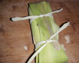 Foto del paso 4 de la receta: Tamal de maíz tierno