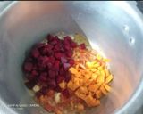A picture of step 3 of Tomato Carrot & Beetroot Soup.