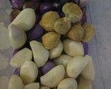 Foto langkah ke 1 dari resep Bumbu Dasar Putih (Bawang).