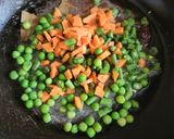A picture of step 3 of Tricolour pulav.