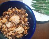 รูปขั้นตอนการทำที่ 3 ของ ข้าวผัดแซลมอนย่างเนยมิโซะ Miso-butter Salmon Fried Rice