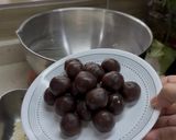Gambar langkah 4 resipi Kuih bom bijan (inti kacang merah).