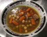 Une image de l'étape 18 de Soupe de pois chiches, carottes, poivron et lard.