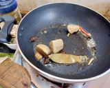 A picture of step 4 of Mochar Ghonto (Bengali style Banana blossoms curry).