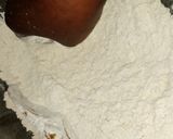 A picture of step 2 of Mini cheeseless pizza.