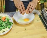 รูปขั้นตอนการทำที่ 4 ของ สุกี้ยากี้ รวมมิตร อร่อยได้คุณค่า ทำกินเองได้ง่ายๆ